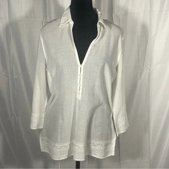 Sold - Picture 1 of 9